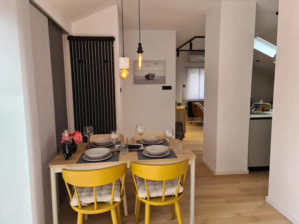 Superior Luxury 4 Stars Vorgesetzter 4 Sterne Apartments 150M To Sea, To Sandy And Pebble Beach Crikvenica