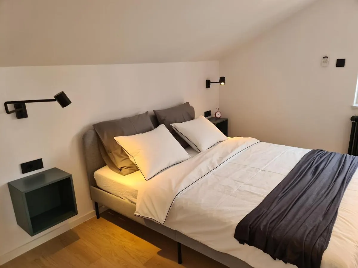 Superior Luxury 4 Stars Vorgesetzter 4 Sterne Apartments 150M To Sea, To Sandy And Pebble Beach Crikvenica