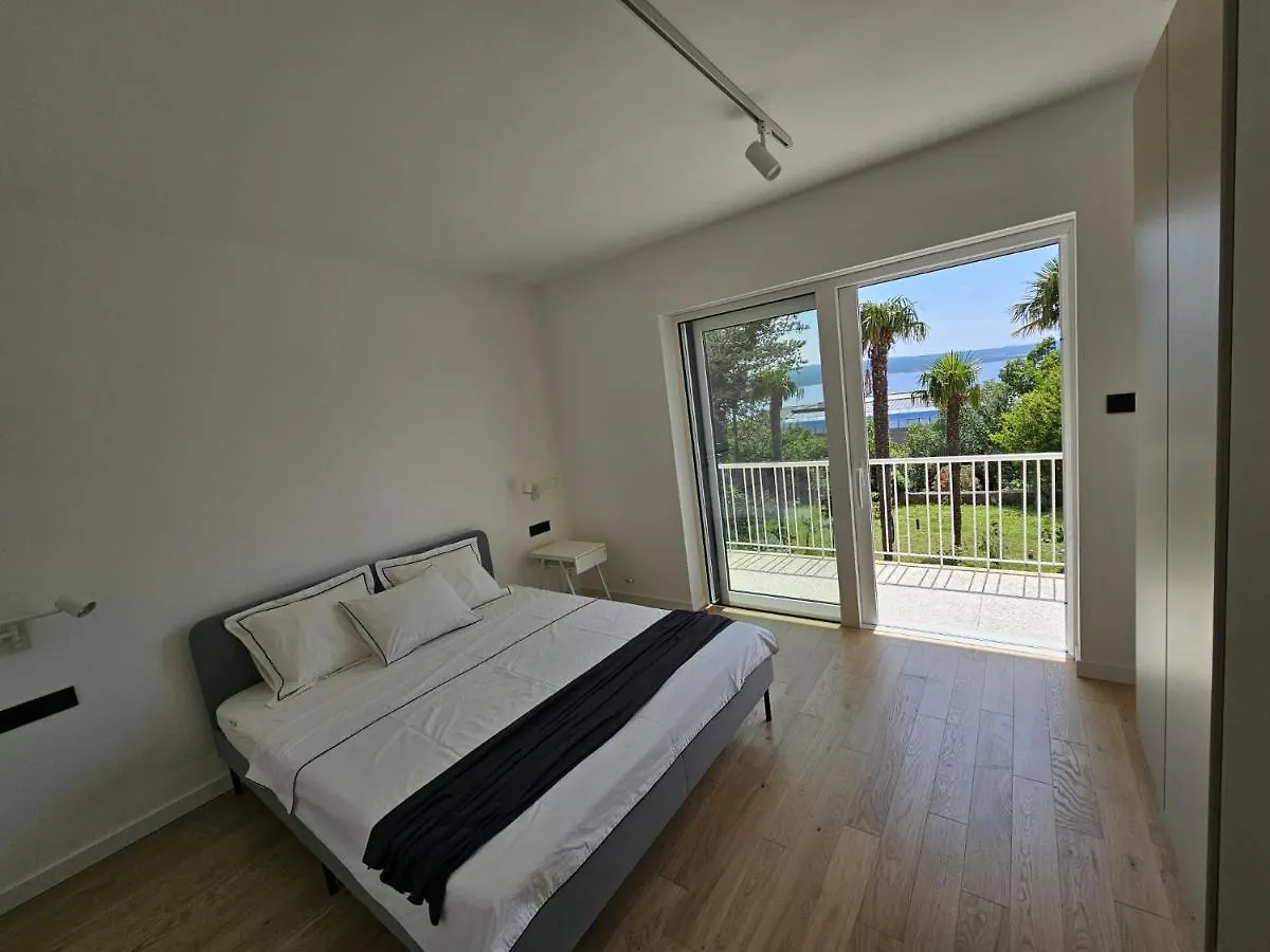 Superior Luxury 4 Stars Vorgesetzter 4 Sterne Apartments 150M To Sea, To Sandy And Pebble Beach Crikvenica