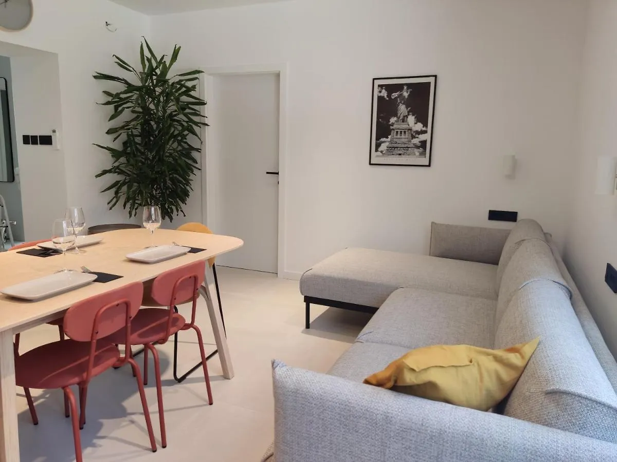 Superior Luxury 4 Stars Vorgesetzter 4 Sterne Apartments 150M To Sea, To Sandy And Pebble Beach Crikvenica