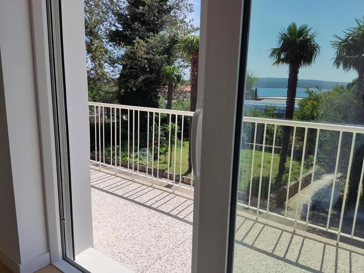 Superior Luxury 4 Stars Vorgesetzter 4 Sterne Apartments 150M To Sea, To Sandy And Pebble Beach Crikvenica
