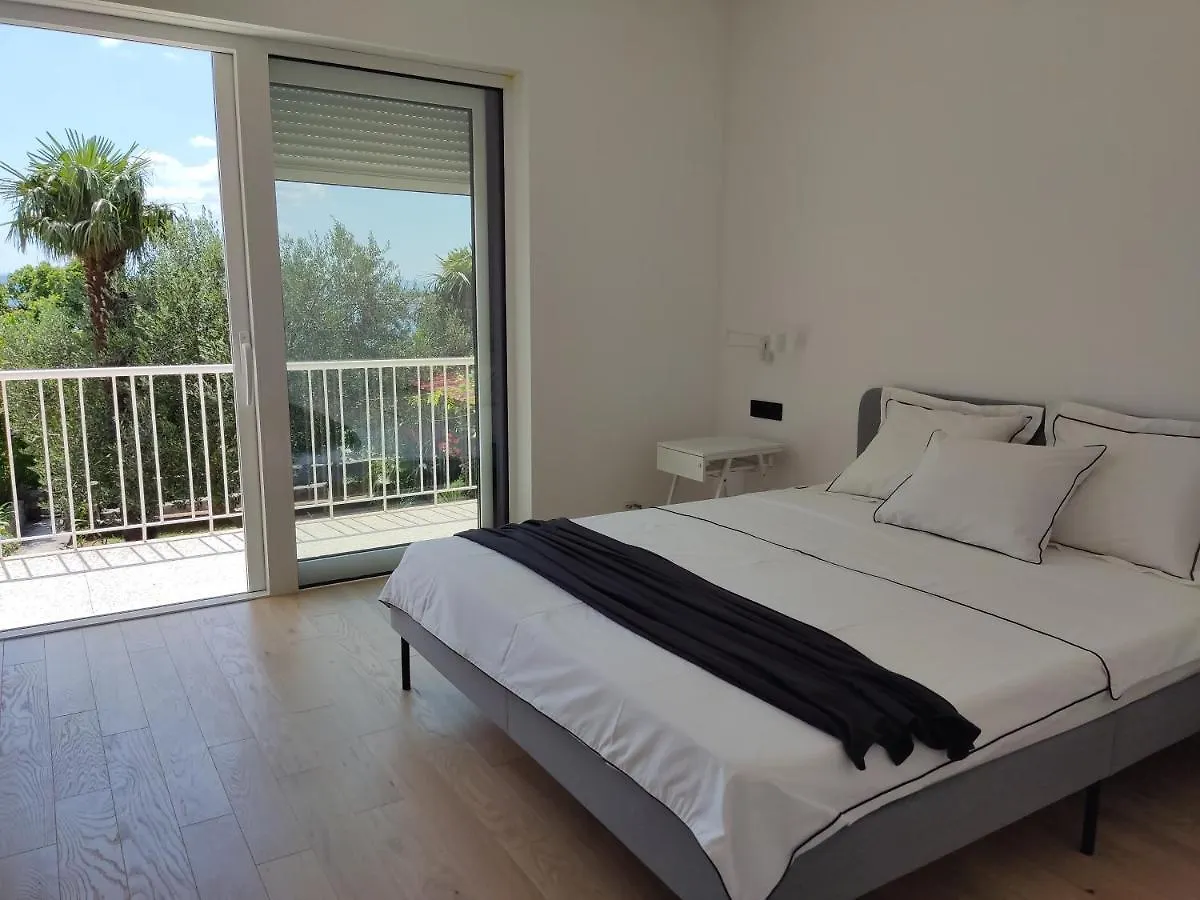 Superior Luxury 4 Stars Vorgesetzter 4 Sterne Apartments 150M To Sea, To Sandy And Pebble Beach Crikvenica